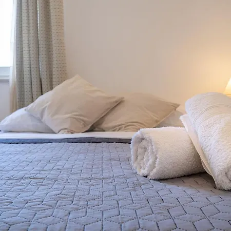 Prizba Tomas 1 公寓 *