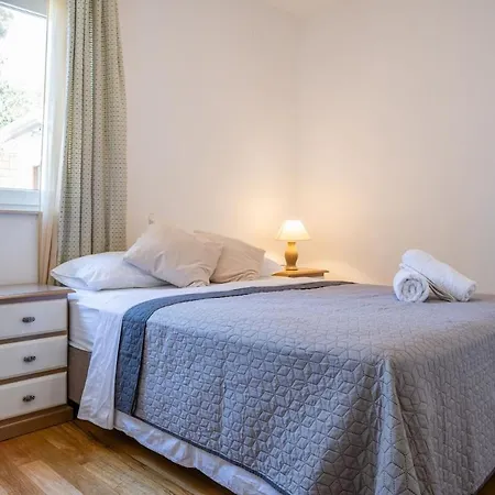 Prizba Tomas 1 Apartamento *